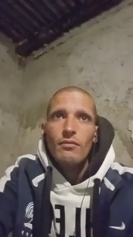 aurculares espero que m entiendan la voz je coro acapella y asi noma, saludos espero que les gusstee 😊 #fyp #video #paratiiiiiiiiiiiiiiiiiiiiiiiiiiiiiii #viral #consejo 