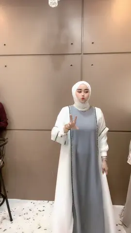 Kaia dresss cakep bgt 