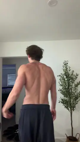 6’6 tall and kinda strong*