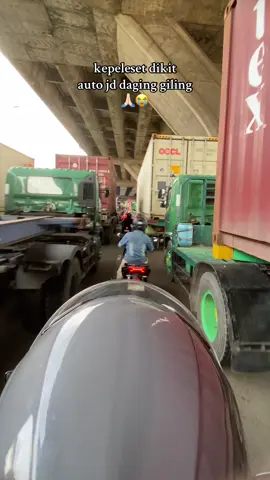 priok pagi hari #priokkeras #tanjungpriok #kontainer #jakartakeras 