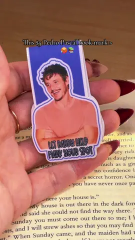 I guess I’m back into reading now😮‍💨🥵 #pedropascal #pedropascaledit #BookTok #fanfic #fypシ 