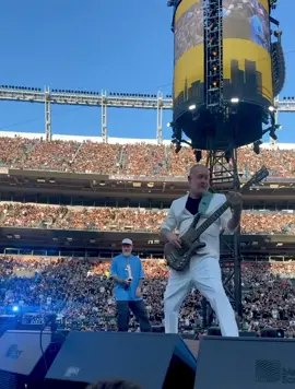 RIP Sam Rivers. 🖤 Sincerest condolences to the @Limp Bizkit  family 🥺 Denver: 6-27-25.  #limpbizkit #rip #samrivers 