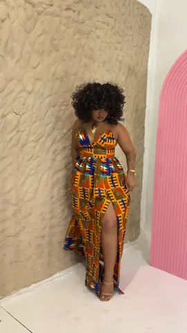 Cada vestido carrega uma história africana. Garanta o seu pelo Instagram @rmodaafricana ou WhatsApp 85986256676 💛