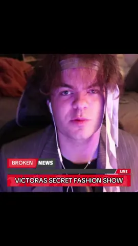 BROKEN NEWS - Victorias Secret show #fyp #viralvideo #fypシ #justchatting #viral 