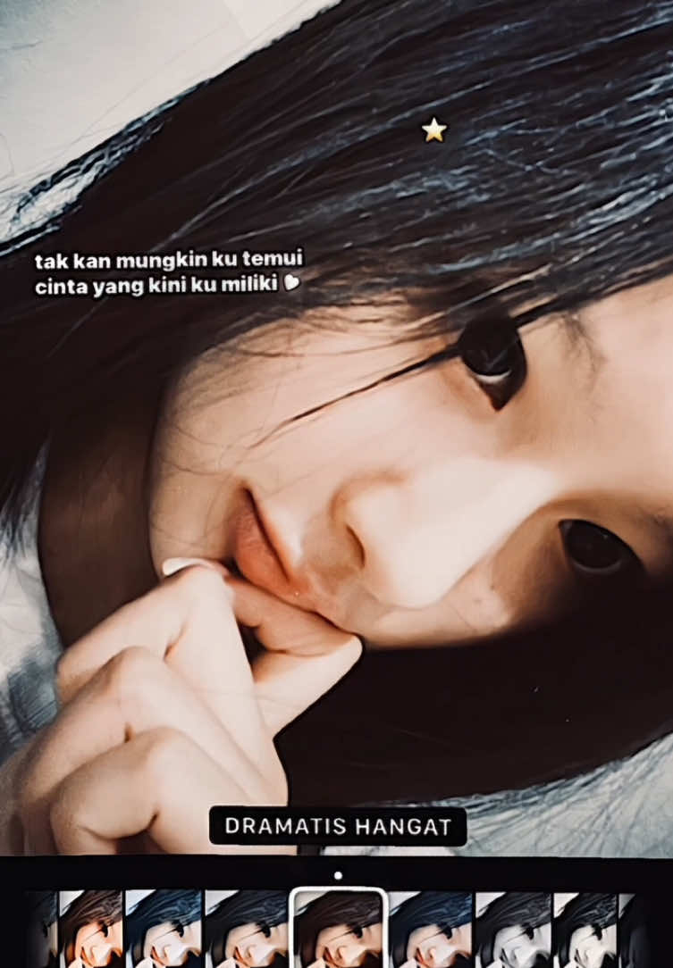 𓍯𓂃 #chellshia | #rrayevan ; timaaci banya ya ka buat kamu kerna udah selalu usahain aku, aku sayang mamuuu 😞🤍 @reivano #unflopme #moots #4u 
