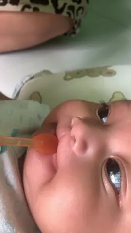 Pembersih mulut bayi