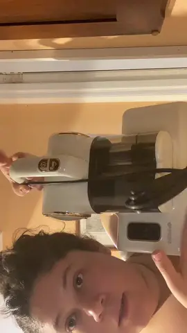 Vaccum for mattress and couch unboxing #tiktokshop #vaccum #beautyskincaredotalina 