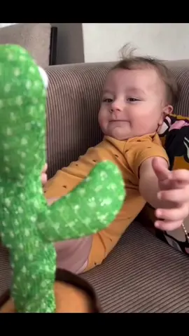 هل تبحث عن الهدية المثالية؟ 🎁 توقف هنا! ​هذا الصديق الأخضر هو مصدر لا ينضب للضحك والمتعة العائلية! 👨‍👩‍👧‍👦 إنه يشجع الأطفال على التفاعل واللعب بطريقة مرحة ومحفزة. 🎶 ​اجعل طفلك أسعد طفل في العائلة! ​اشترِ الآن قبل نفاذ الكمية، والتوصيل 58ولاية👇