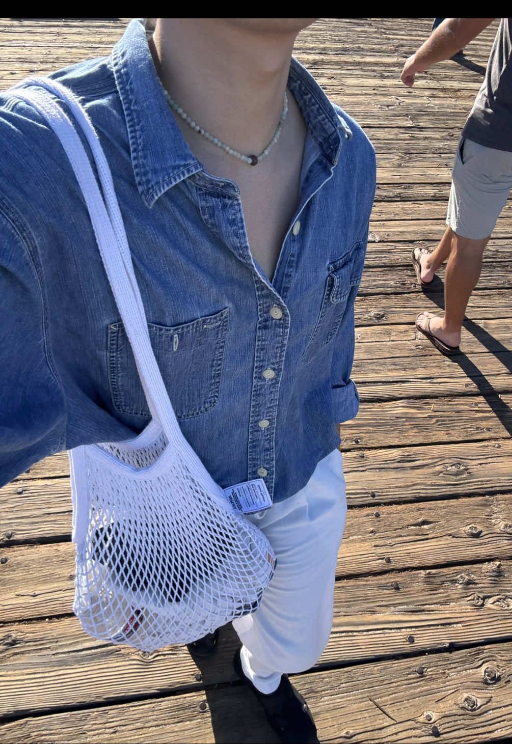 share with the only boy in your friendgroup 🧏🏻‍♂️ - #friends #friendship #memes #bestfriend #friendgroup  @emily @TRACY’S GUIDE TO LA 