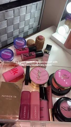 blush addiction 😍😛 #blush #blushes #microinfluencer #contentcreator #girlhood 