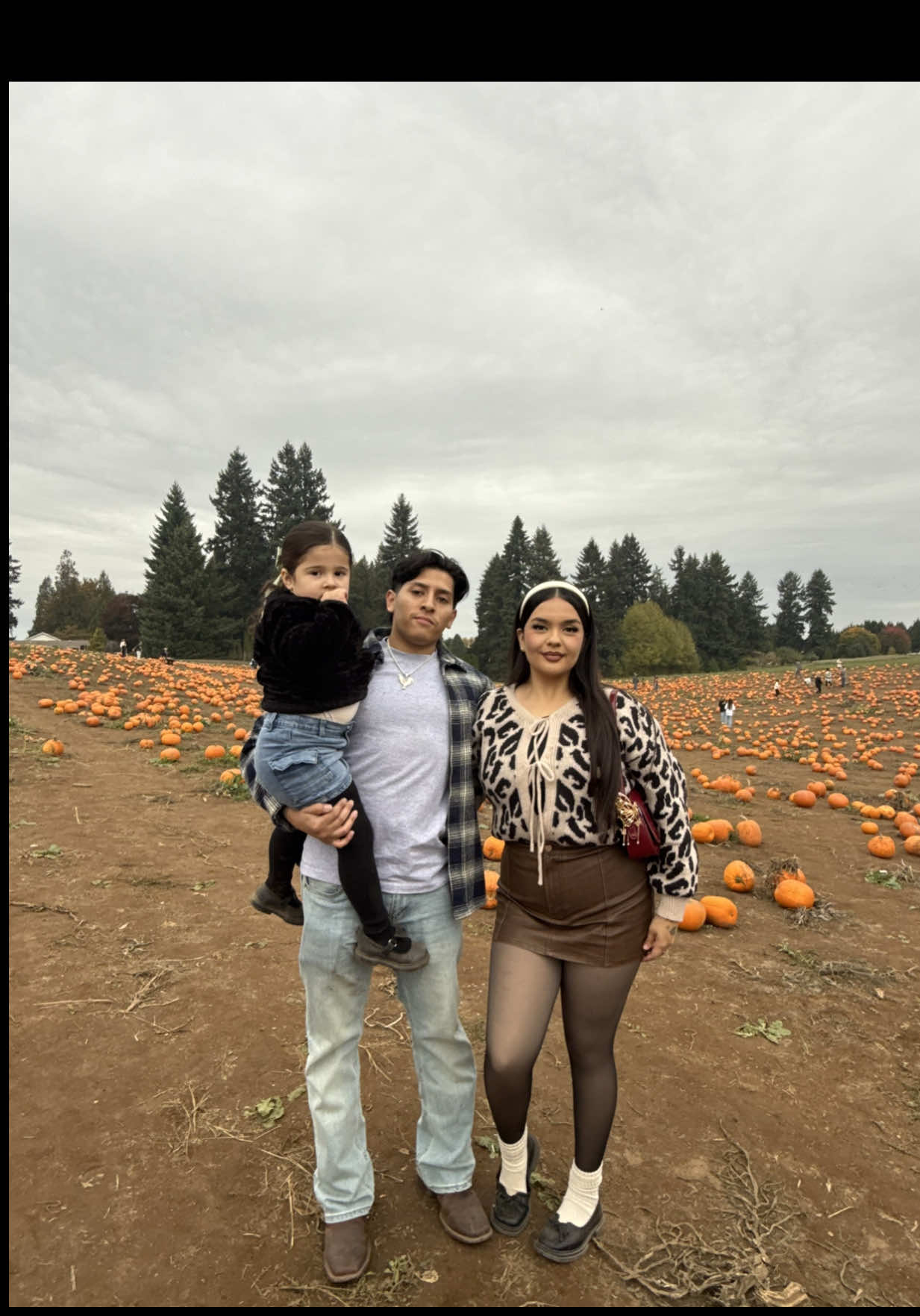 Pumpkin patch 25’ 🧡🎃 #fyp #pumpkinpatch #autumnfashion 