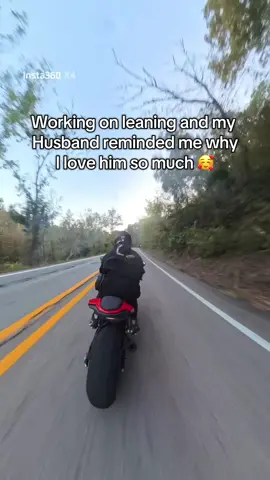 #CapCut find you one like this girls ❤️ #husband #biketok #bmw #rsv4 @Your moms bf 