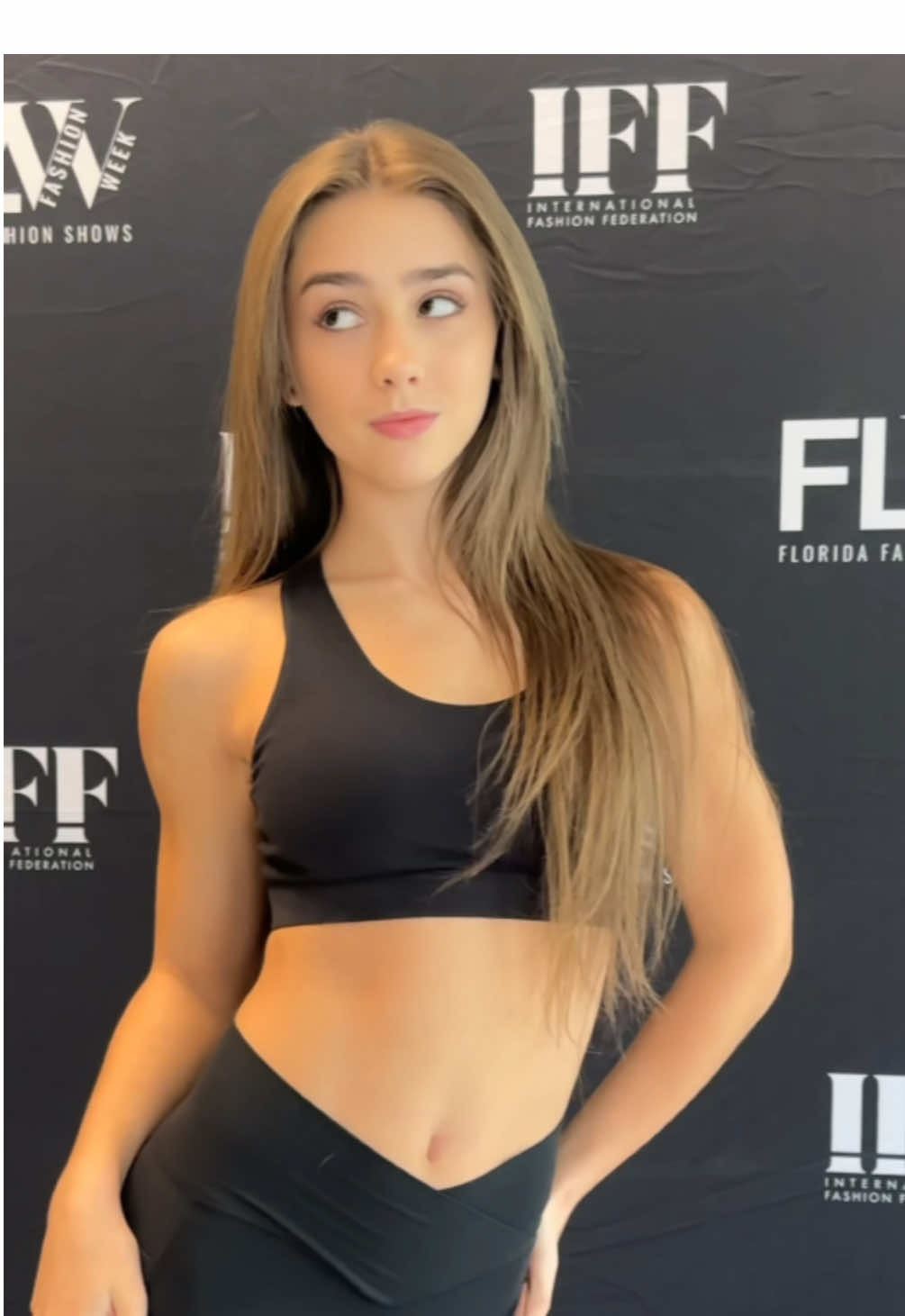 SomethingsI like…runway I love.   Casting for @floridafashionshows  Love you lots, 💛 Lex  #livinglifwithlex #Runway #runwaymodel #leggings #heels 