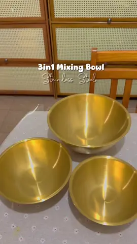 Sumpah weh berbaloi beli,jauh lebih murah dari beli dekat kedai.  3in1 bawah rm20 material stainless steel. Mmg function untuk kegunaan harian di dapur. ✨ #mixingbowl #stainlesssteelbowl #mixingbowls #kitchenware #barangrumah 