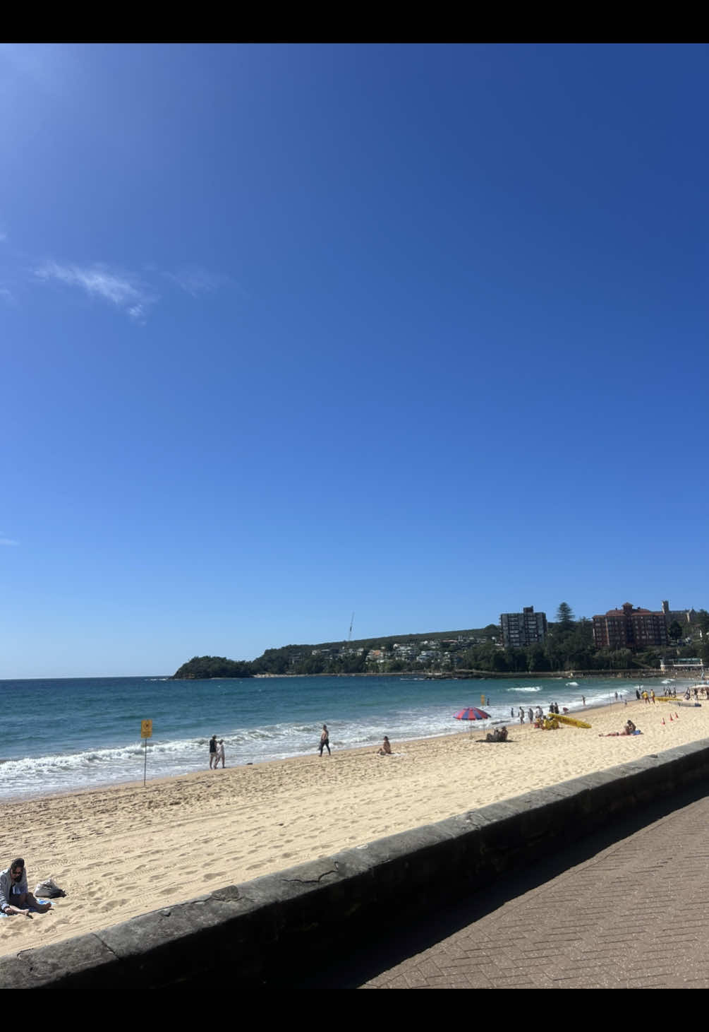 Did someone say another family Sunday long run?  Greenland gals back at it again 👊! #familyrun #sundaylongrun #halfmarathontraining #runningwithmyfamily #runninginsydney 