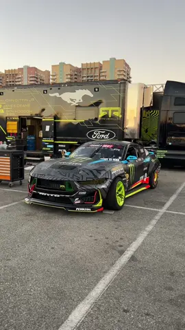 The legend @Vaughn Gittin Jr #formuladrift #fordmustang #rtr 