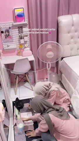 Tau2 udah ganti hari lagii😭🤣🙏🏻wkwk  #fypシ゚ 