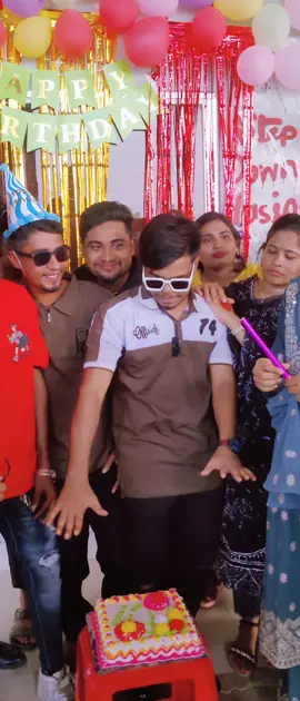 @Md Alim Md Alim @Chadni @🙋🆗চাটমোহরের হিরো জনি🆗🙋 #