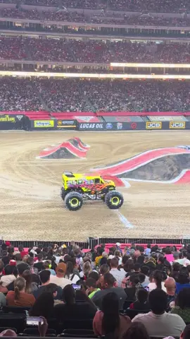 Camden Murphy is your @JCB North America racing WINNER in Houston! 🏁  #MonsterJam #MonsterTrucks #Houston