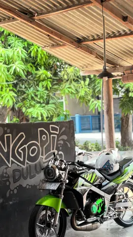 Jangan ganggu pacarku jangan rayuu pacarku!!!Trus nandi pacarku💆🏻‍♂️ #twostroke #ninjass #agstyle #fyppppppppppppppppppppppp 