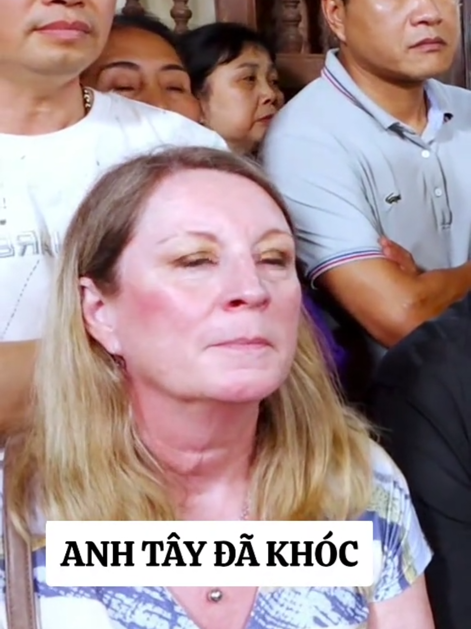 VĂN HOÀI THANH QUAN ĐỆ NGŨ