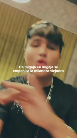 puro show plebadaaa #alexfavela #humor #desdemisojos #fypシ゚viral #parati 