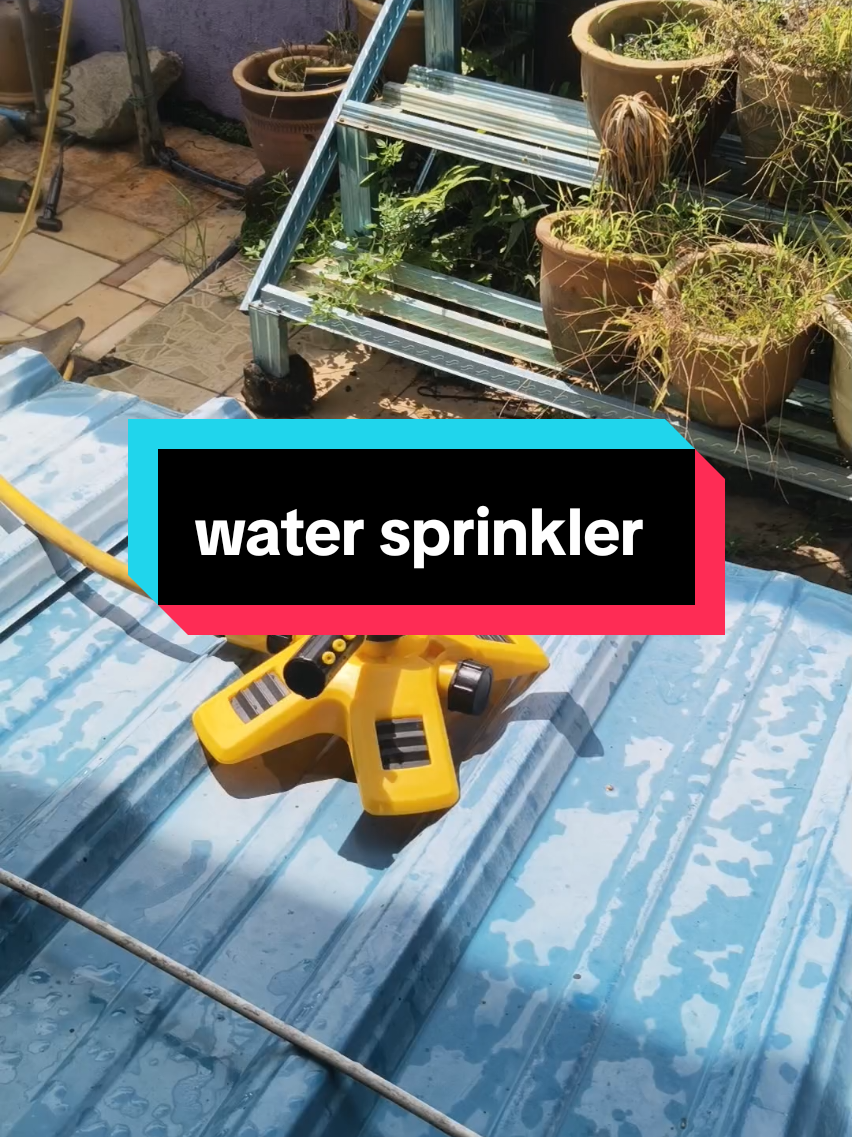 sprinkler senang siram bunga .work smart not hard 🤓.Alhamdulilah . Masyaallah Tabarakallah. #sprinkler#watersprinkler #hargamampumilik #tiktokshop #fadzilgarage 