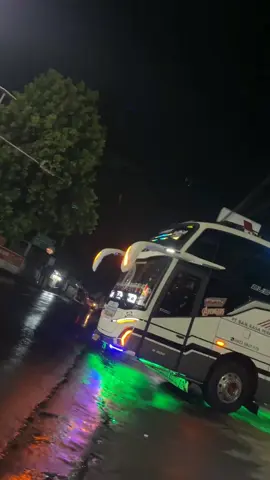 no caption 🎥@fadillah_prtma1626   @ayatsodaqatulmahdiii @kidspandaofficiall   @agungkidspanda  #kidspanda #baikrasa #videobus #fyp #gilzzaza 