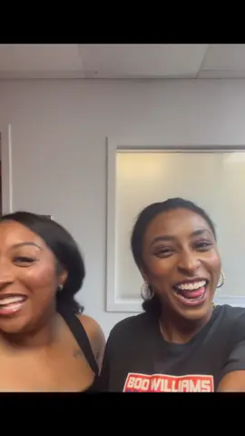 Louisville makeup artist here! She loved her soft glam look. Dm me to book yours #Makeupartist #Louisville #MUA #fyp #Makeup 