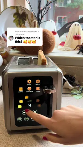 Replying to @dianeerivera it’s my favorite! Such a must for the kitchen 🤍 #touchscreentoaster #toaster #kitchengadgets #falldeals #blackfridaydeals 