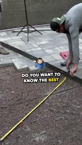 Watch until the end ➡️ • #hardscapetraining #hardscape #hardscaping #flagstone #hardscapedesign #patio #pavers #outdoorliving #construction #build #hardscapementor #outdoorpatio #patiodesign #patiolife #DIY #contractor #contractorlife #bluecollar #landscaping #landscape #yard #backyard #outdoorlivingspace