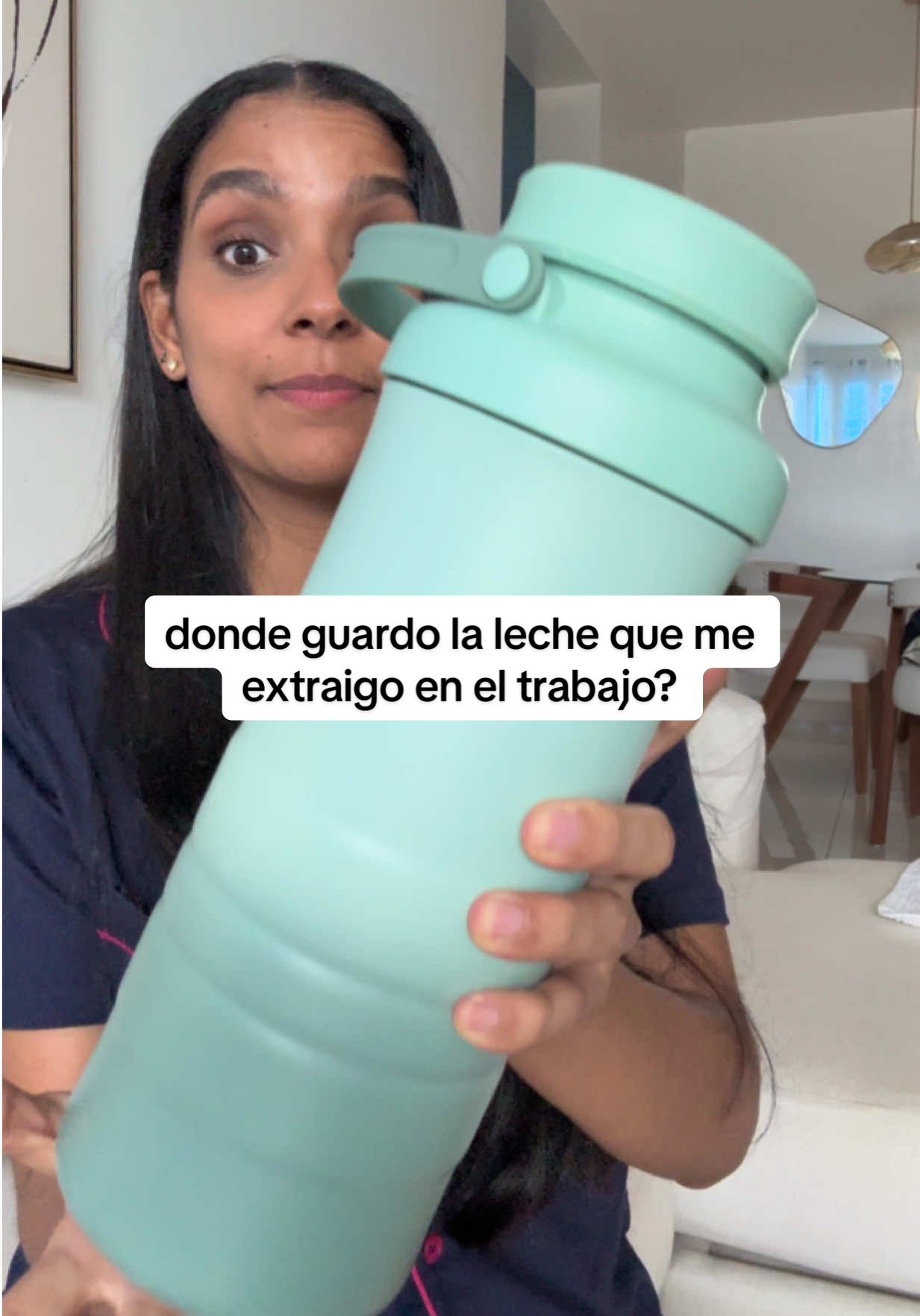 Estás es una de las neveritas que uso en mi día a día dando lactancia materna diferida, que usas tu? #madreprimeriza #postpartumjourney #firsttimemom #postpartum #lactamciamaterna 