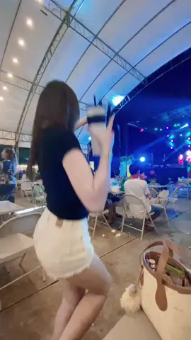 เอ้าทิงๆโจ๊ะทิงๆ