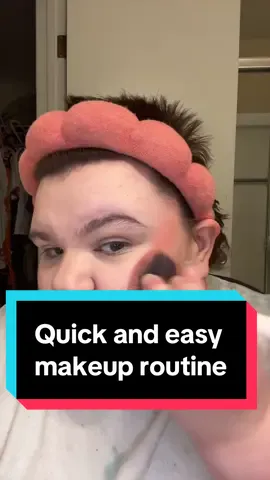 Quick and easy makeup routine for the days you don’t wanna do anything!!! But still wanna slayyyy #grwm #makeuptutorial #MakeupRoutine #makeup #makeuphacks 