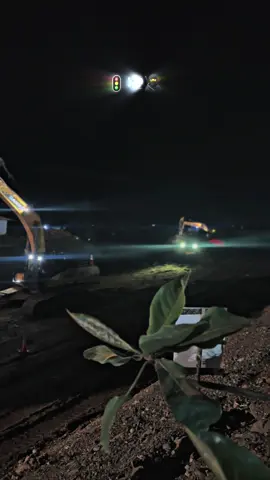 Kukira bangun pagi, Ternyata tembus pagi. Team H Position  #rubyinternationalmining😎 #fyppppppppppppppppppppppp #kulitambang👷 #helmkuningiwip #ptiwip_weda_halmahera 