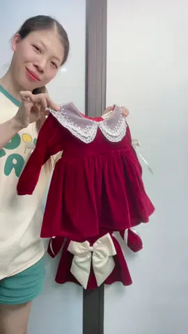 #váy nhung đỏ dáng babydol cổ ren kèm nơ rời xinh#vannhikidsshop #thơitrangtreem #trending #xuhuongtiktok 