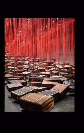 据说这是于朦胧的第一现场798艺术馆 很多“消失的他们”都在这里 这是什么诡异的艺术馆 #于朦胧 #于朦胧yumenglong #vumenglong #yumenglong #yumenglong于朦胧 #明星 #娱乐圈 