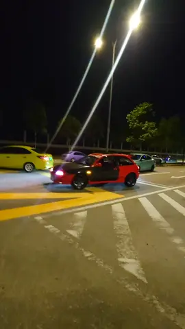 sape ade sini di hari kejadian, tolong terang kan ape berlaku? SPRAY ENGINE BAY RM500‼️ NAK CAT BERMULE DARI RM1500 SIAP DALAM MASE 3-5 HARI WHAT'S APP SY SEKARANG +60166636653 NAK MURAH, NAK CEPAT JGN CEREWET 😎