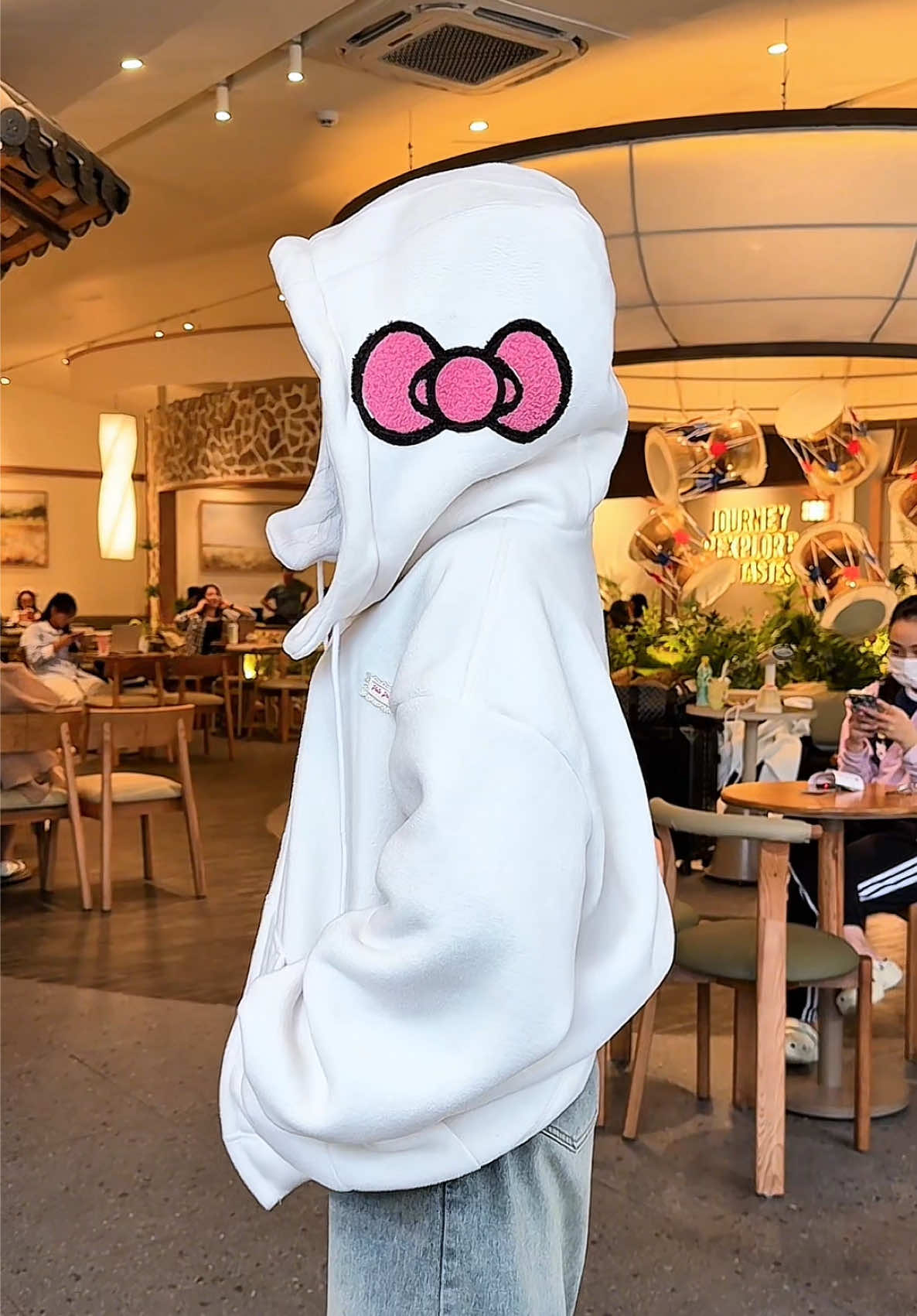 Đi khoe con áo lông cừu mua được đầu 1xx mà khum ai tin #hoodie #viral #tiktok #fyp #trending 