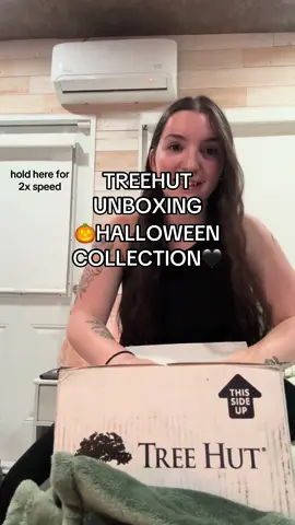 Thank you!🖤 @Tree Hut I am obsessedddd!!! #unboxing #SelfCare #treehut #cleangirl #fyp 