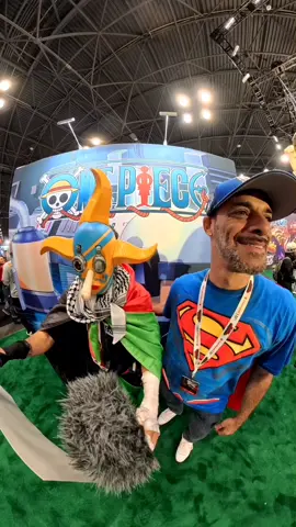 Sogeking asks Superman fan if anime is political.  #comiccon #onepiece #superman #cosplay #punkrocker @Toei Animation 
