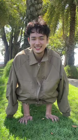 Ai bắt con gà này không :)) #VoMinhToai #mrworldvietnam2024 #TiengAnhKhiemThi #EnglishForTheBlind #BWAP 