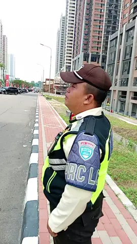 CEO yang nyamar jadi satpam😁😁😁🤭