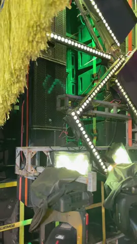 mishka perform in baturetno by alfy audio @mishka_rr @Alfy audio #karnivalsoundsystem #baturetno #soundsystem #fyp 