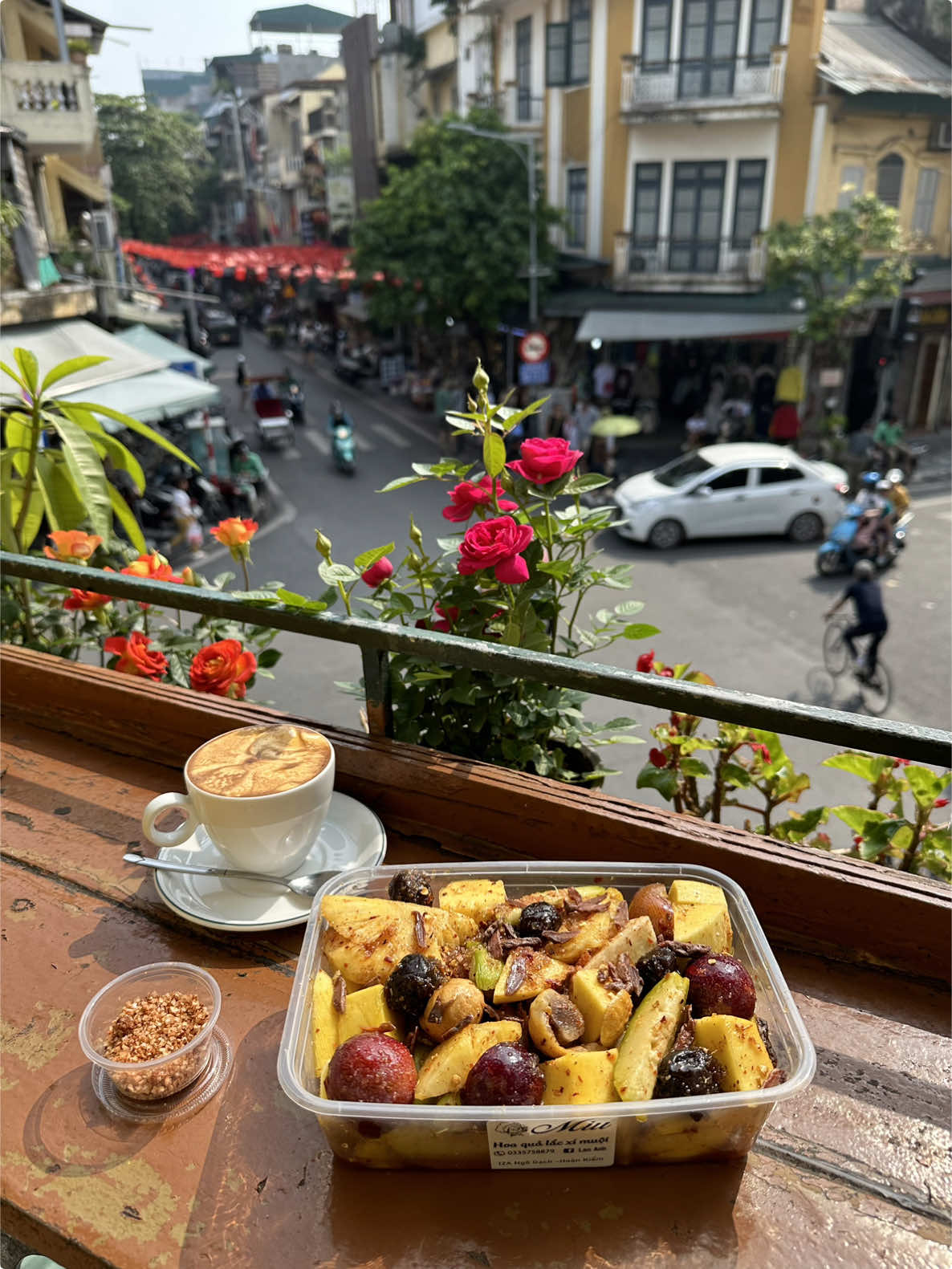 Vạn vật đều thua mùa Thu Hà Nội 🍂 #chill #coffee #thuhanoi🍂🍂🍂 #viralvideo #cafetrung 