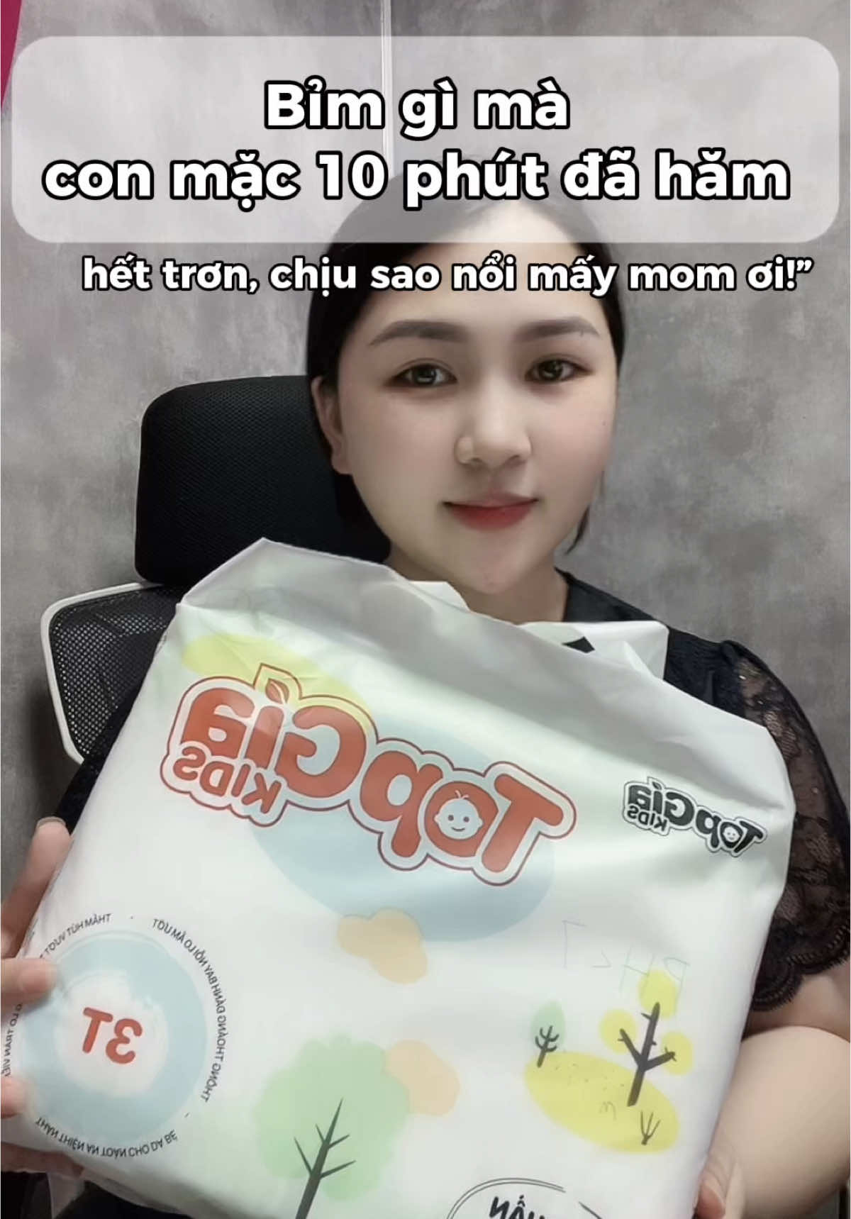 Mẹ nào còn đau đầu vì con bị hăm mùa nóng thì coi hết clip này nha 🍼 Đảm bảo xem xong là có bí kíp liền á! 😍 #mevabe #lammecunghang #mẹbỉm #bimtopgiakids 