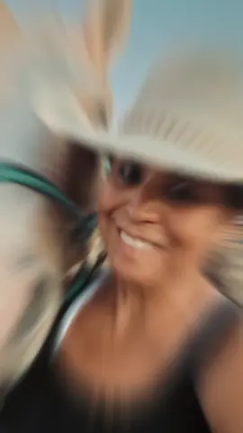 #956valleygirl #horses  #hispanictiktok #mexicanmom #tejanoandproud 