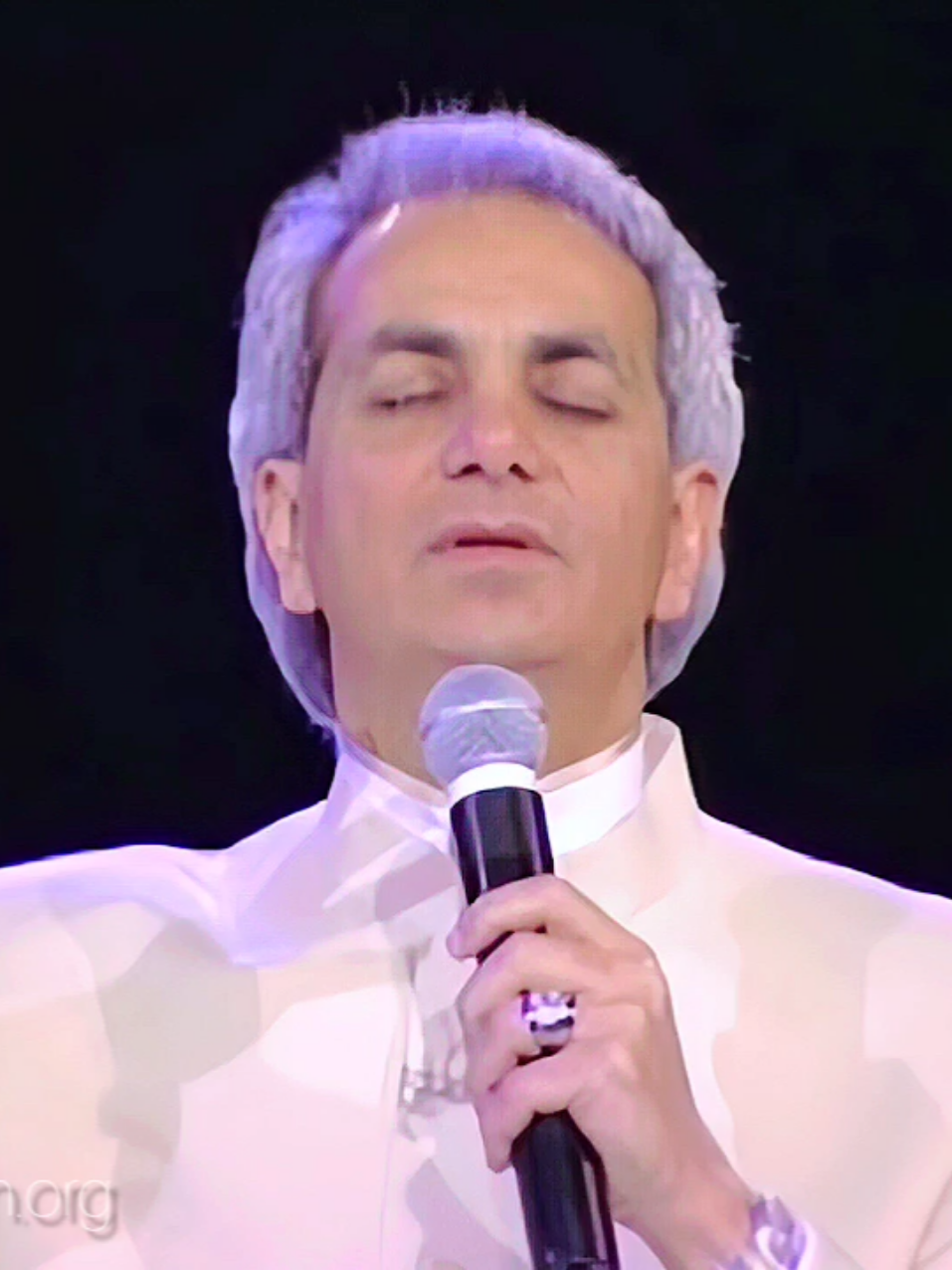 Benny Hinn - Healing anointing falling in Greenville Crusade. #bennyhinnaleluya #bennyhinnworship #bennyhinn #bennyhinnministries #bennyhinncrusade 