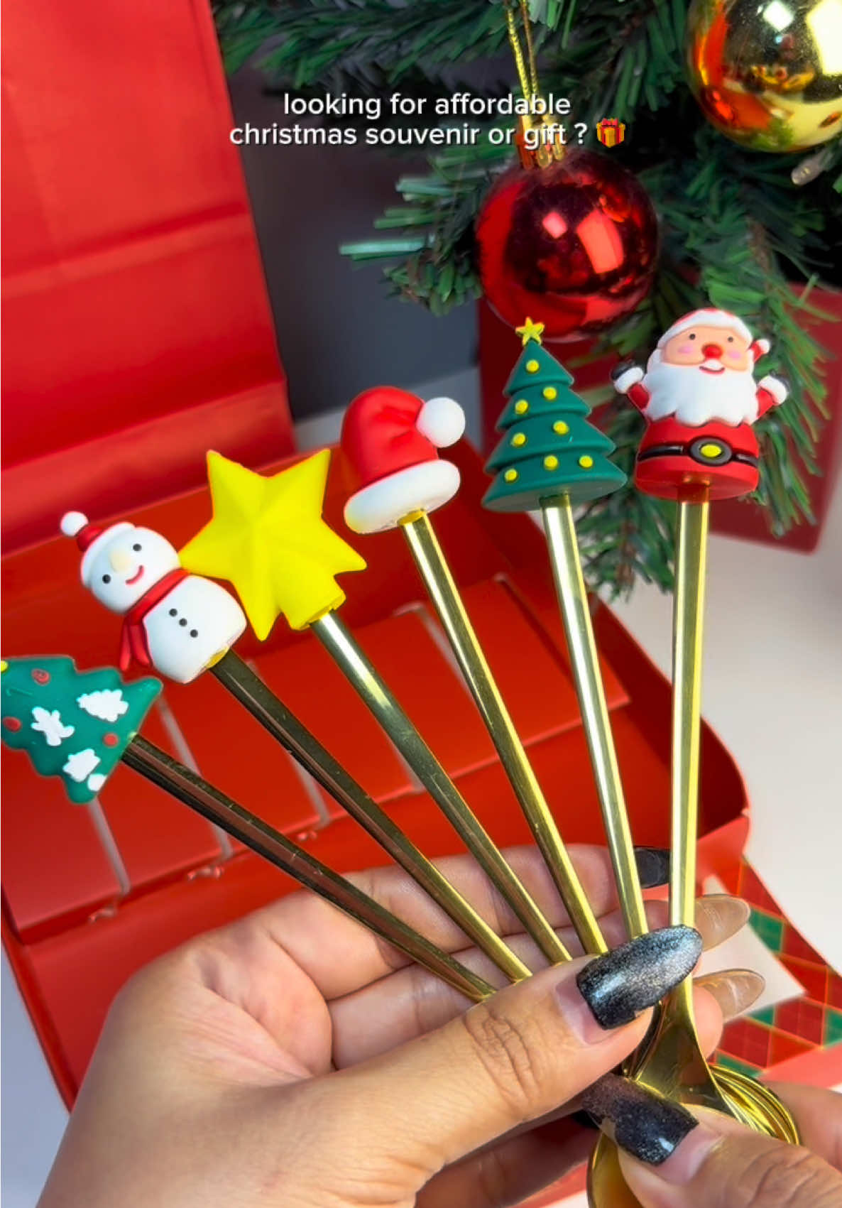 affordable christmas party giveaways ! ang ganda mga mii ! ang mura pa !  #christmasgiveaway #christmassouvenir #christmasgift #giftforchristmas #christmasgiftideas 