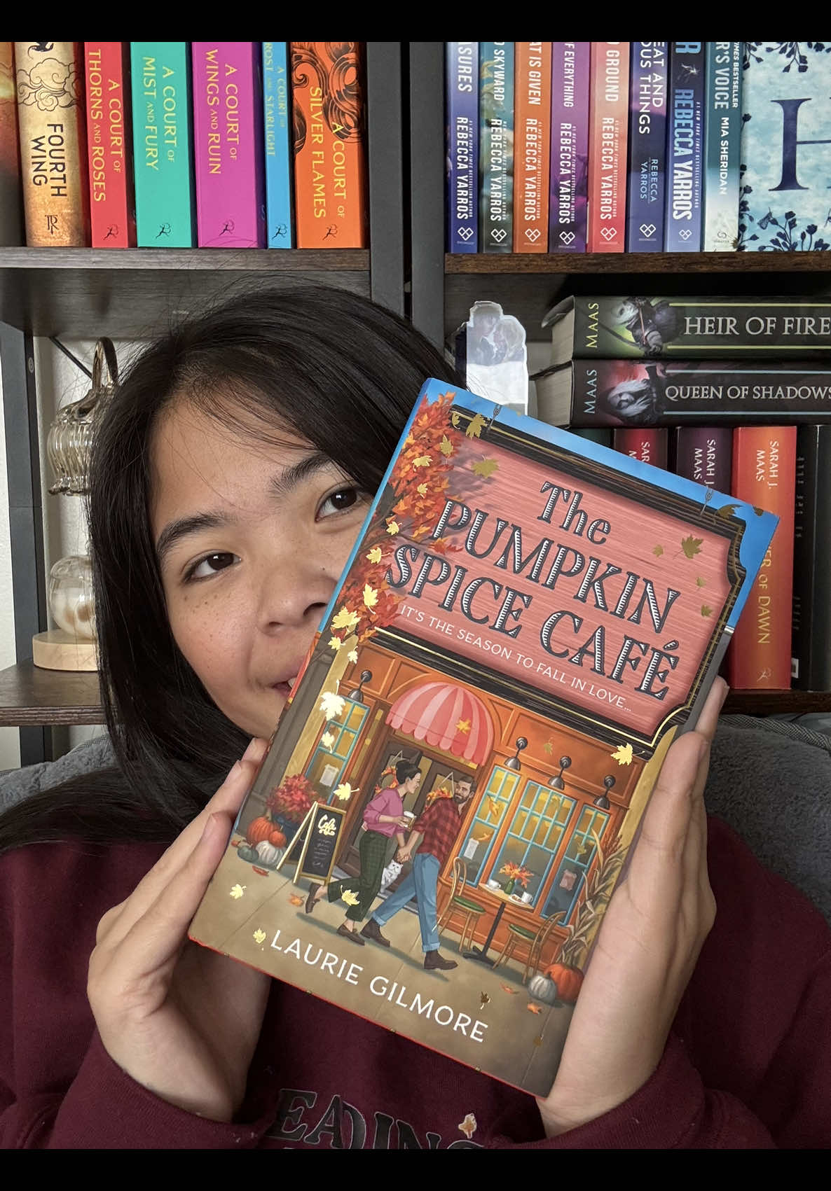 The Pumpkin Spice Café 🎃☕️  Overall a cute little book!!!  ⭐️ ⭐️ ⭐️  Can’t wait to read more of her books!! 🫶🏼   #fyp #BookTok #thepumpkinspicecafe #lauriegilmore #fallbooks 